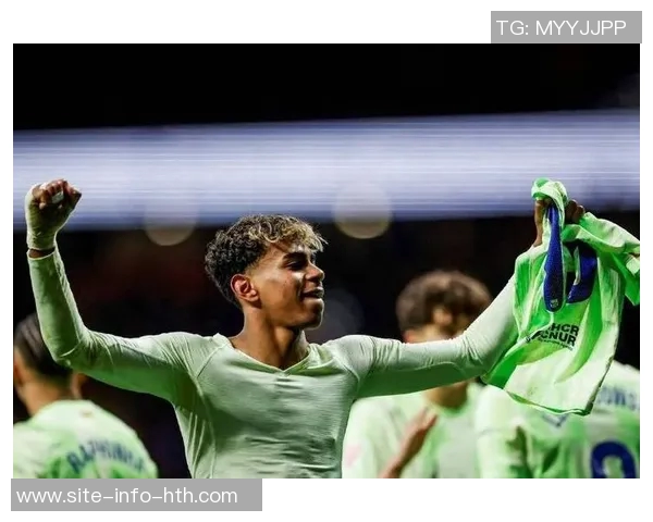 国米坚持留住19岁前锋斯皮纳切希望他在U23继续发展 国米坚持留住19岁前锋斯皮纳切希望他在U23继续发展